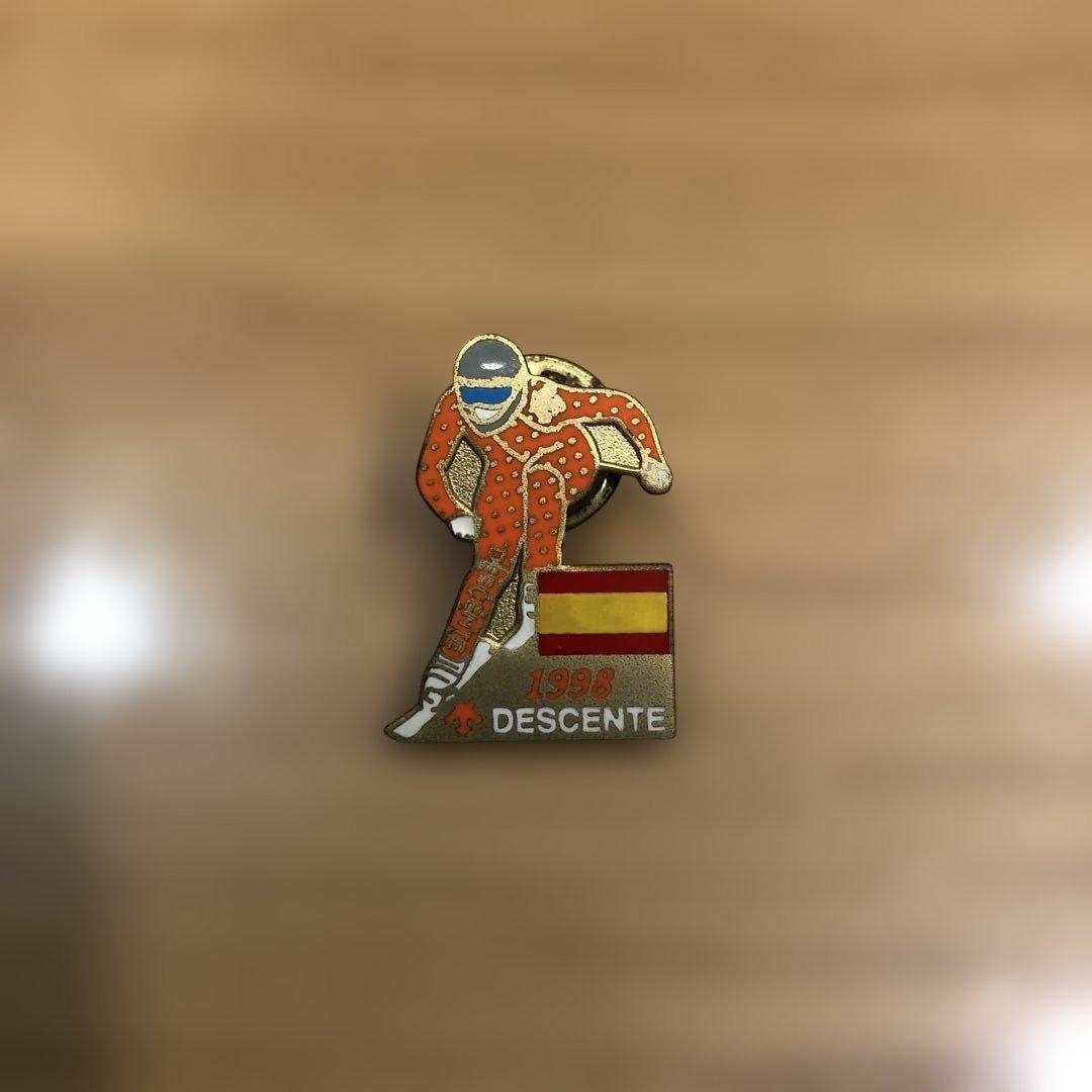 長野オリンピックDESCENTE スケート選手 ピンバッジ 1998 - メルカリ