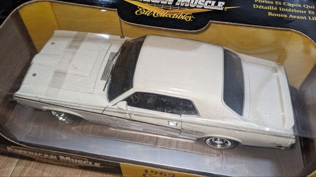 1/18 スケール1969＆1970 Cougar Eliminatorセット