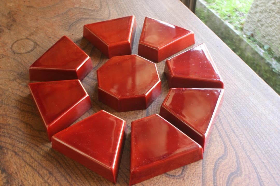 デッドストック！八角デザインに優美な螺鈿細工の映える蓋物（検民芸小物入れ弁当箱