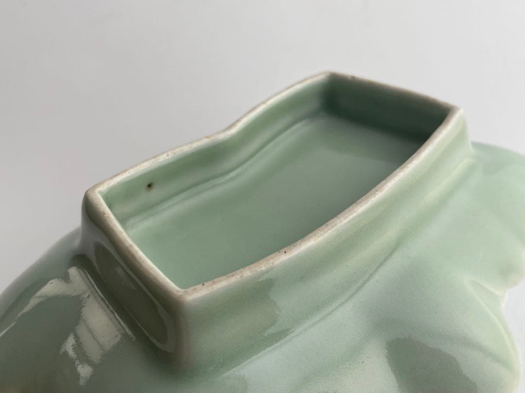 骨董 アンティーク 青磁 葉形 変形皿 向付 鍋島