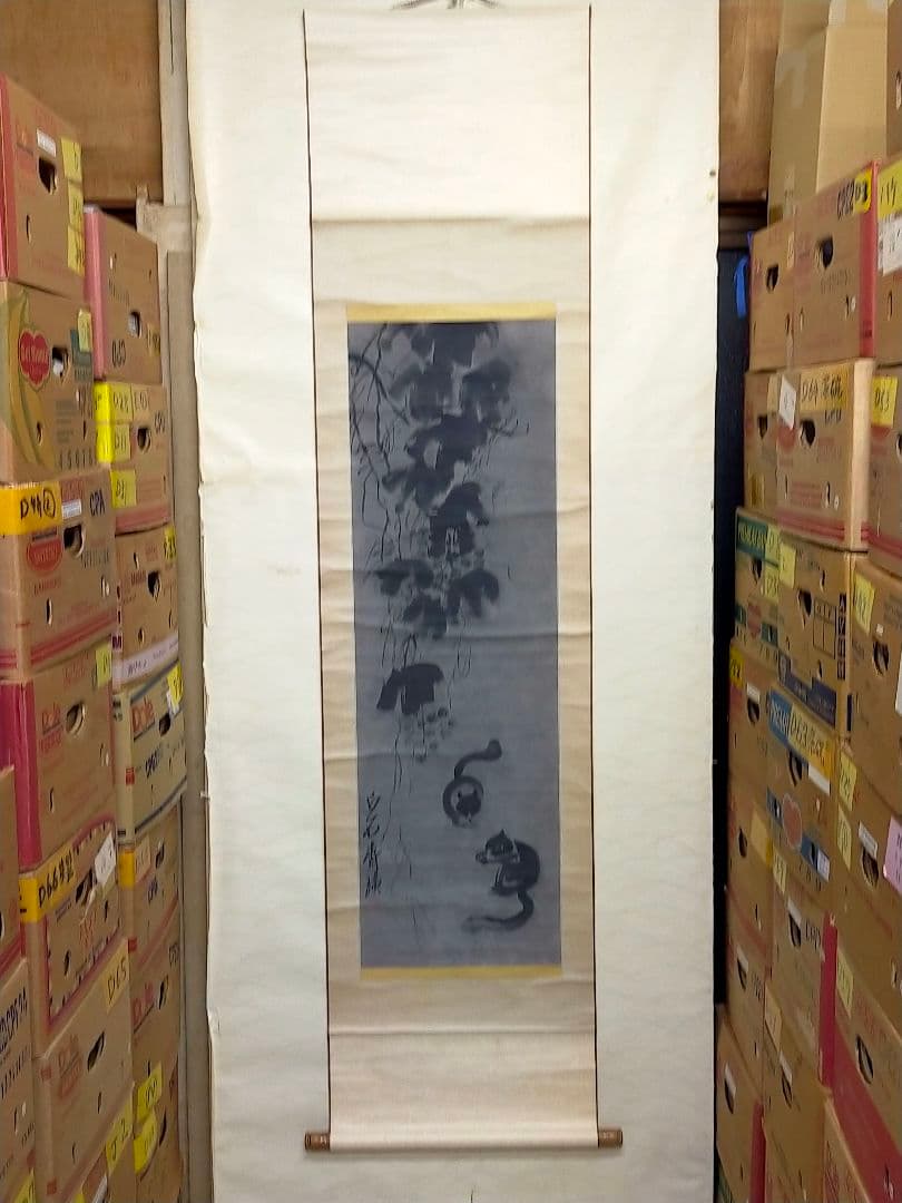 ♥中国♥　掛軸　♥　白石　♥　肉筆保証　掛け軸　骨董　古玩