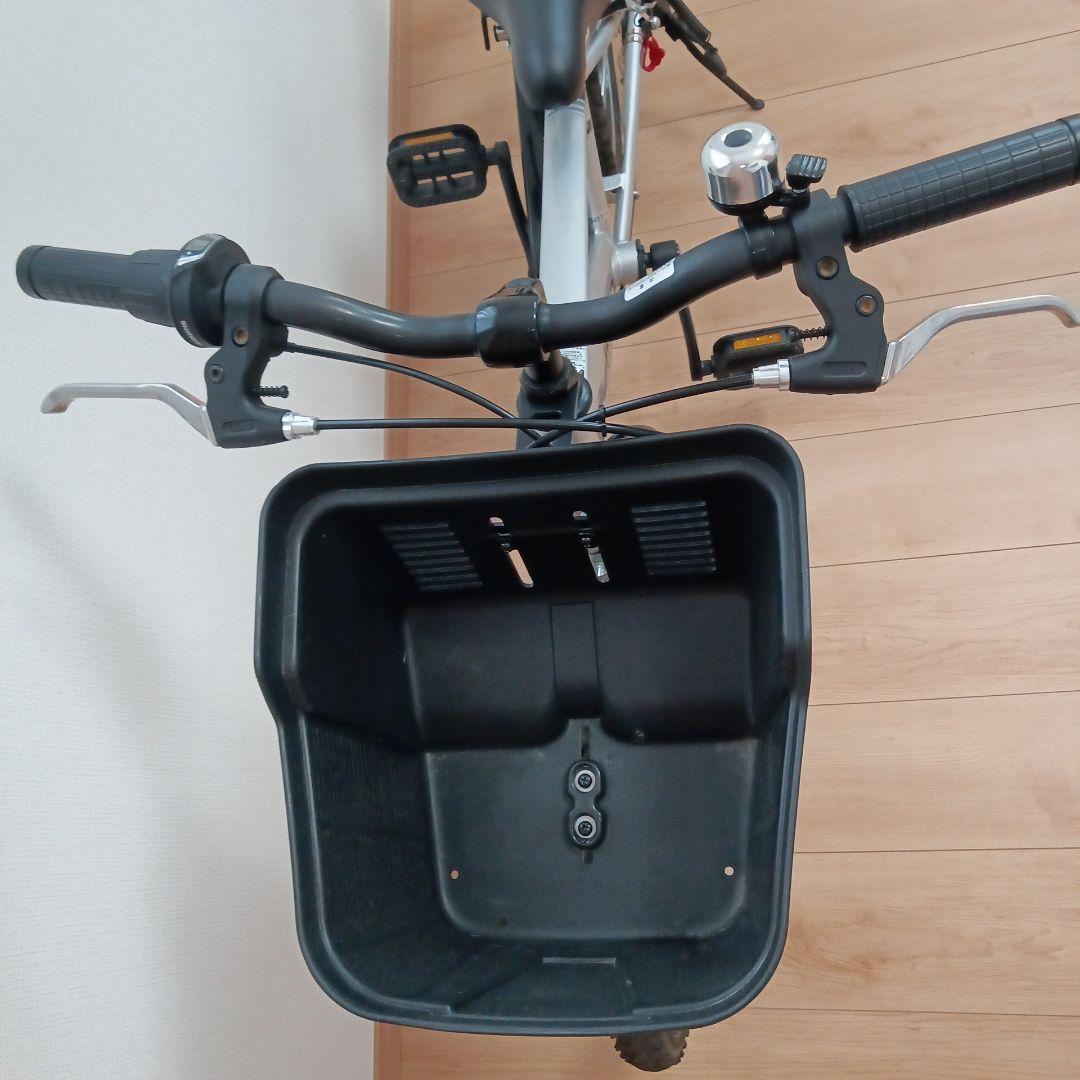 綺麗です。シボレーCHEVROLET キッズ自転車 シルバー20インチ