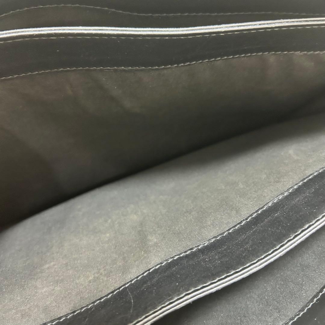 ボッテガヴェネタ イントレチャート ブラック レザー ビジネスバッグ