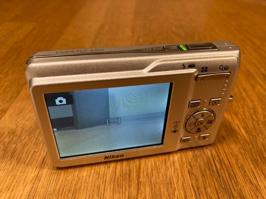 中古】Nikon COOLPIX S200 シルバー【オールドコンデジ】 デジタル