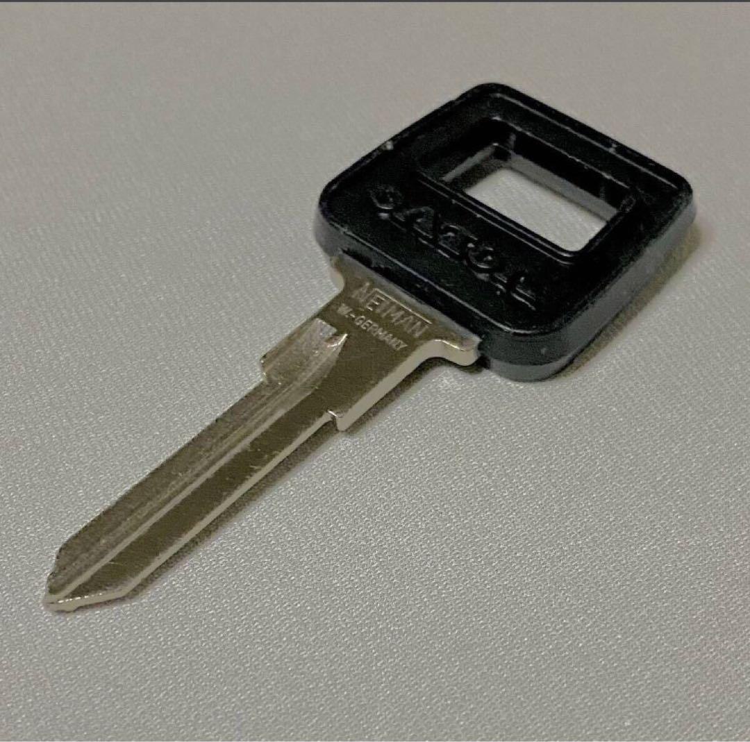 k*k様 ボルボ240 純正 新品 NEIMAN ブランクキー 740 940に