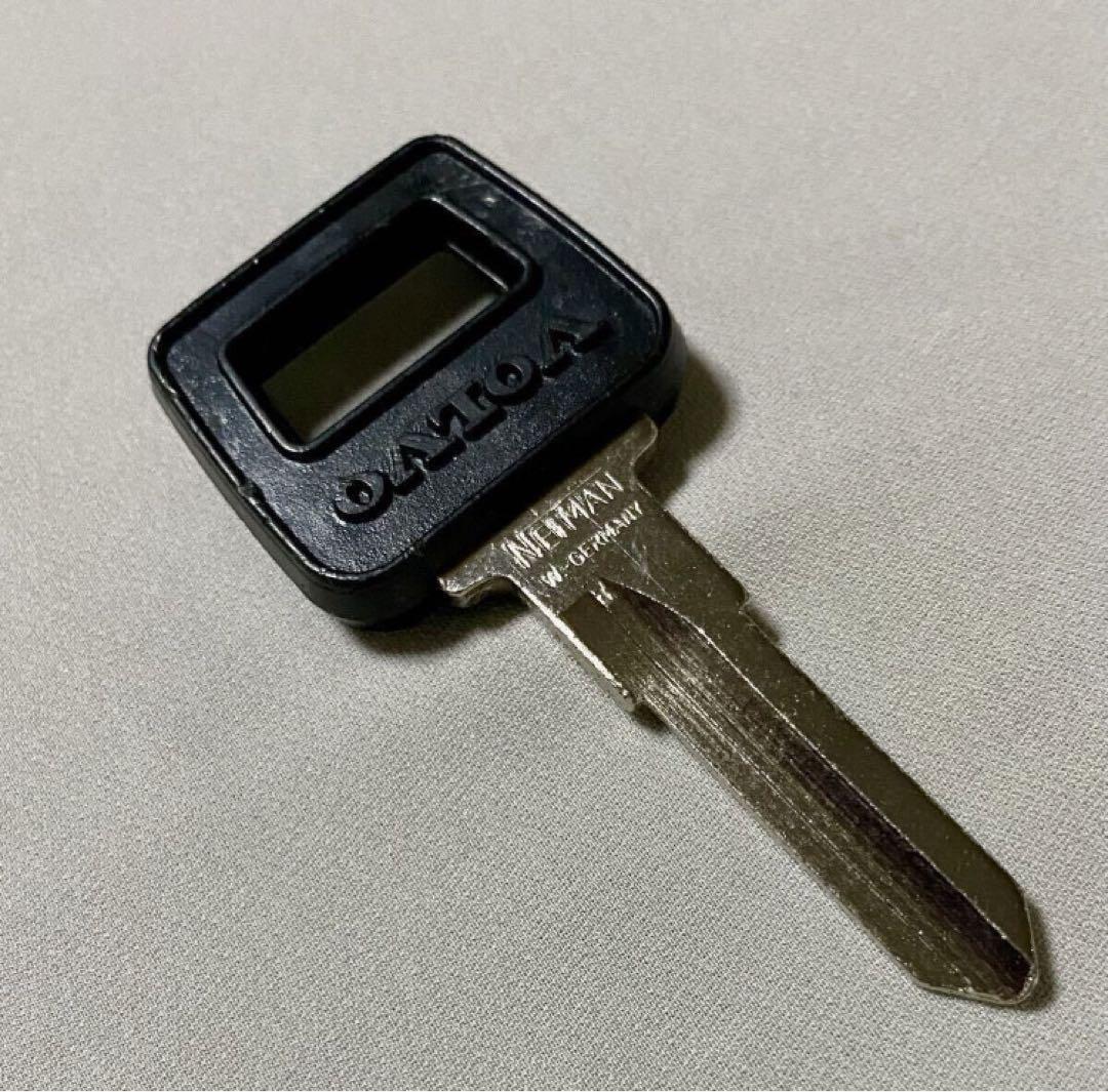 k*k様 ボルボ240 純正 新品 NEIMAN ブランクキー 740 940に