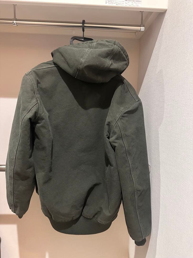 m*d様 【送料無料】カーハート　Carhart ダウンジャケット　Sサイズ