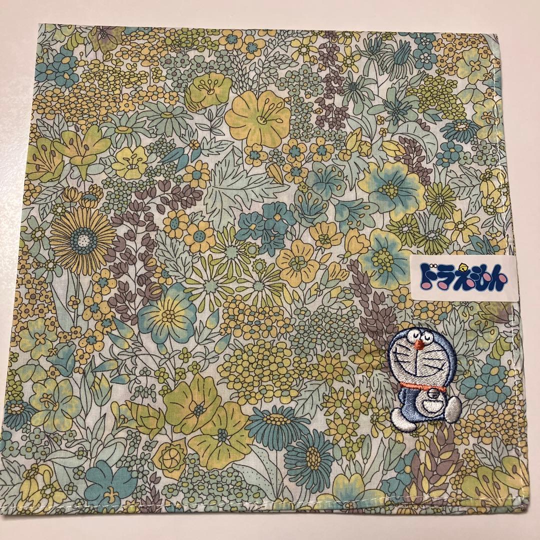 確認用999新品　ドラえもん　ハンカチ　ミニ　グリーン　50周年ギフト　リバティ