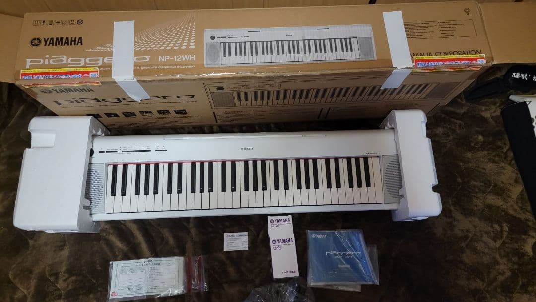 Yamaha piaggero NP-12 ホワイト 電子ピアノ 61OJ7pXj53S.jpg_BO30,255,255,