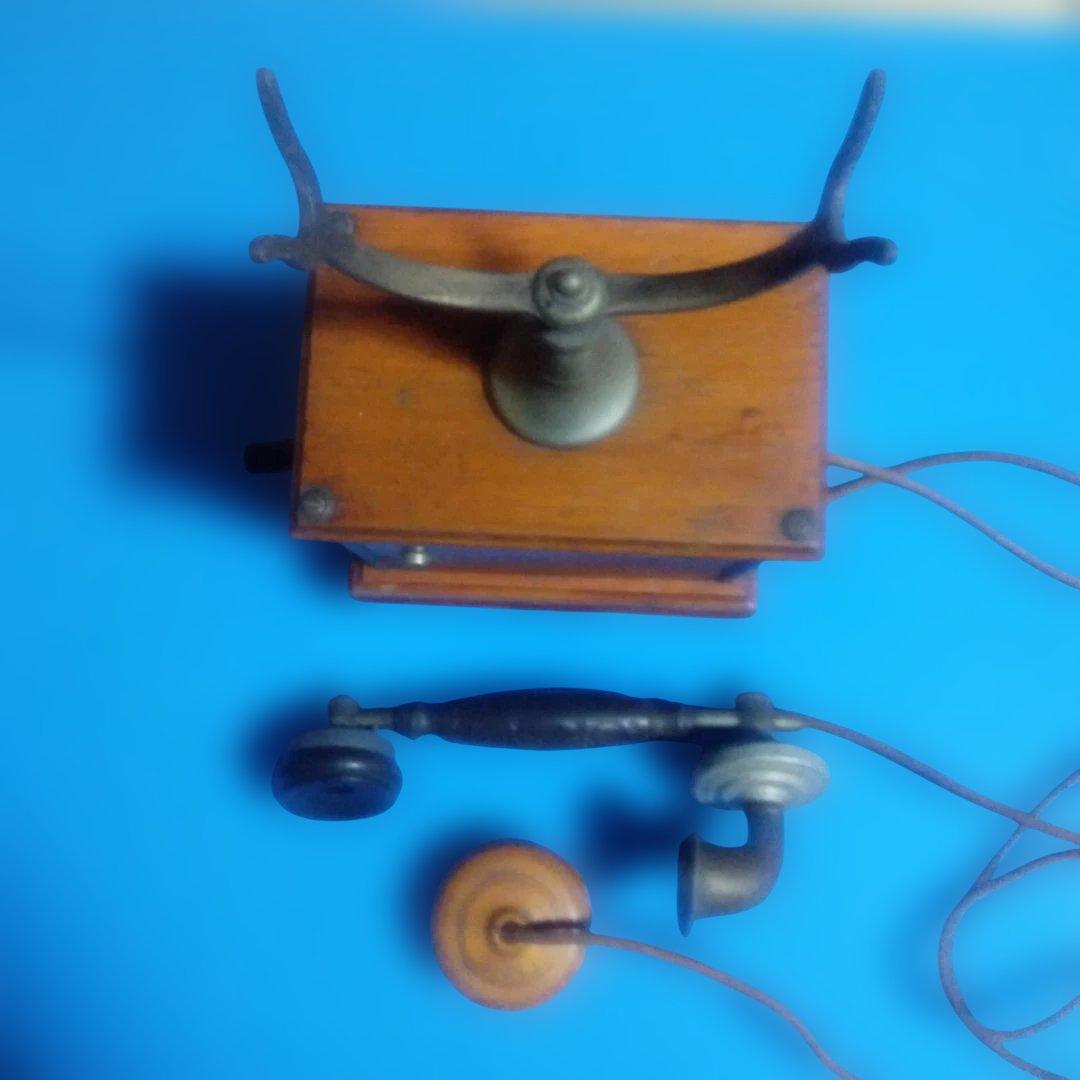 アンティークレトロ電話機　大正15年11月　東京　日本電気株式会社製 5.4kg