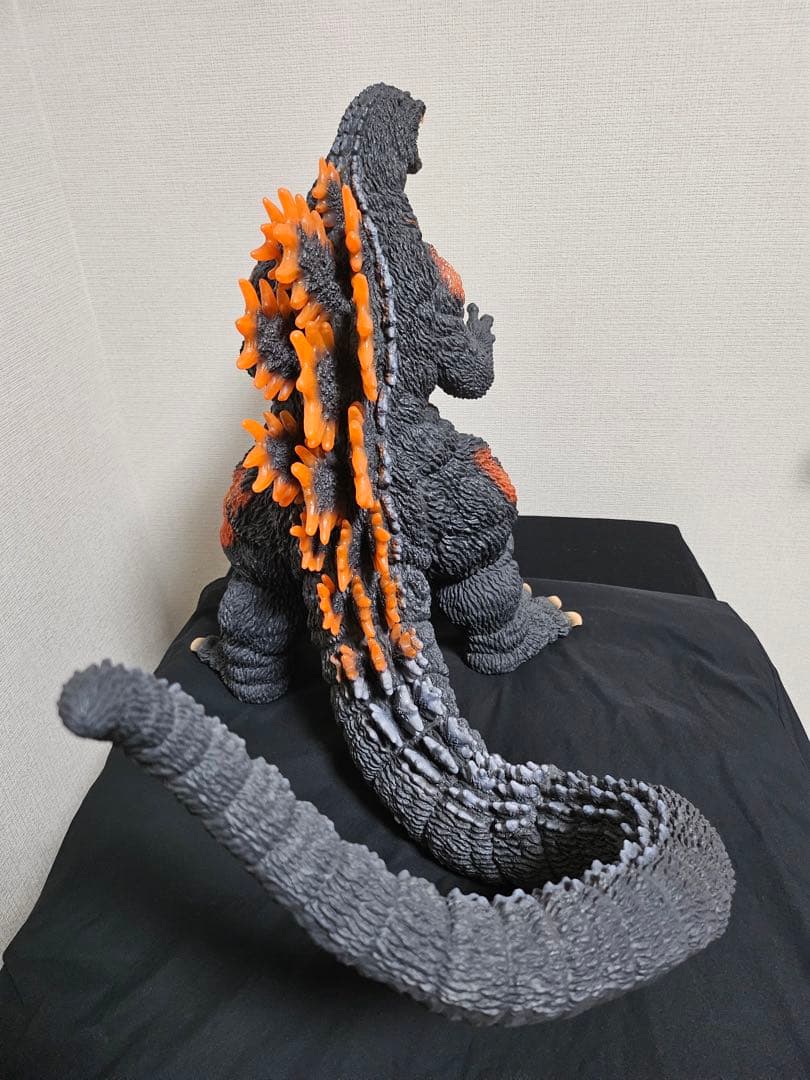 海洋堂 MEGA SOFUBI ゴジラ1995 デストロイア フィギュア