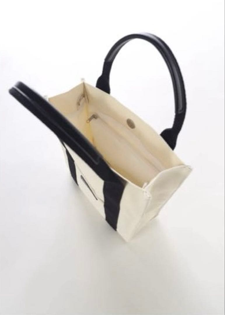 AAA 與真司郎 446-DOUBLE FOUR SIX- トートバッグ - メルカリ