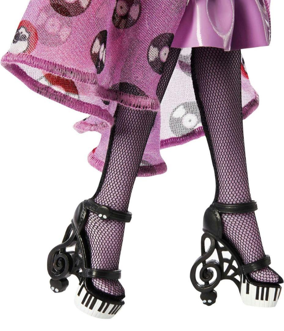 モンスターハイドール オペレッタ ドール アウトタフレイト マテル 会員限定人形