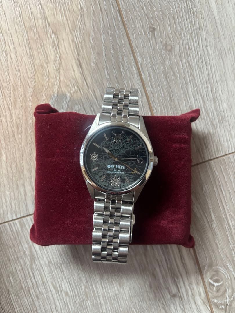 ワンピース 10周年 公式ウォッチ 黄金の指針 ゴールデンポース