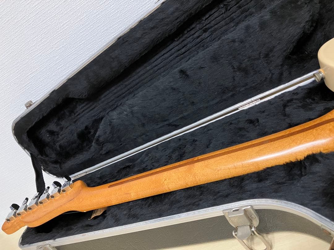 Fender テレキャスター ハードケース付き　20-26万