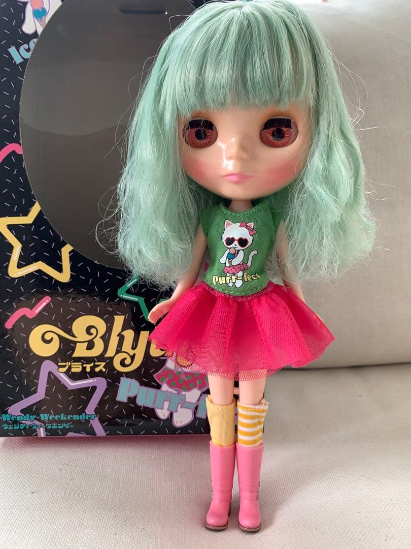 おすわりぬい服 10cm用 チェックリボンねこちゃん ピンク、水色 輪っか付き