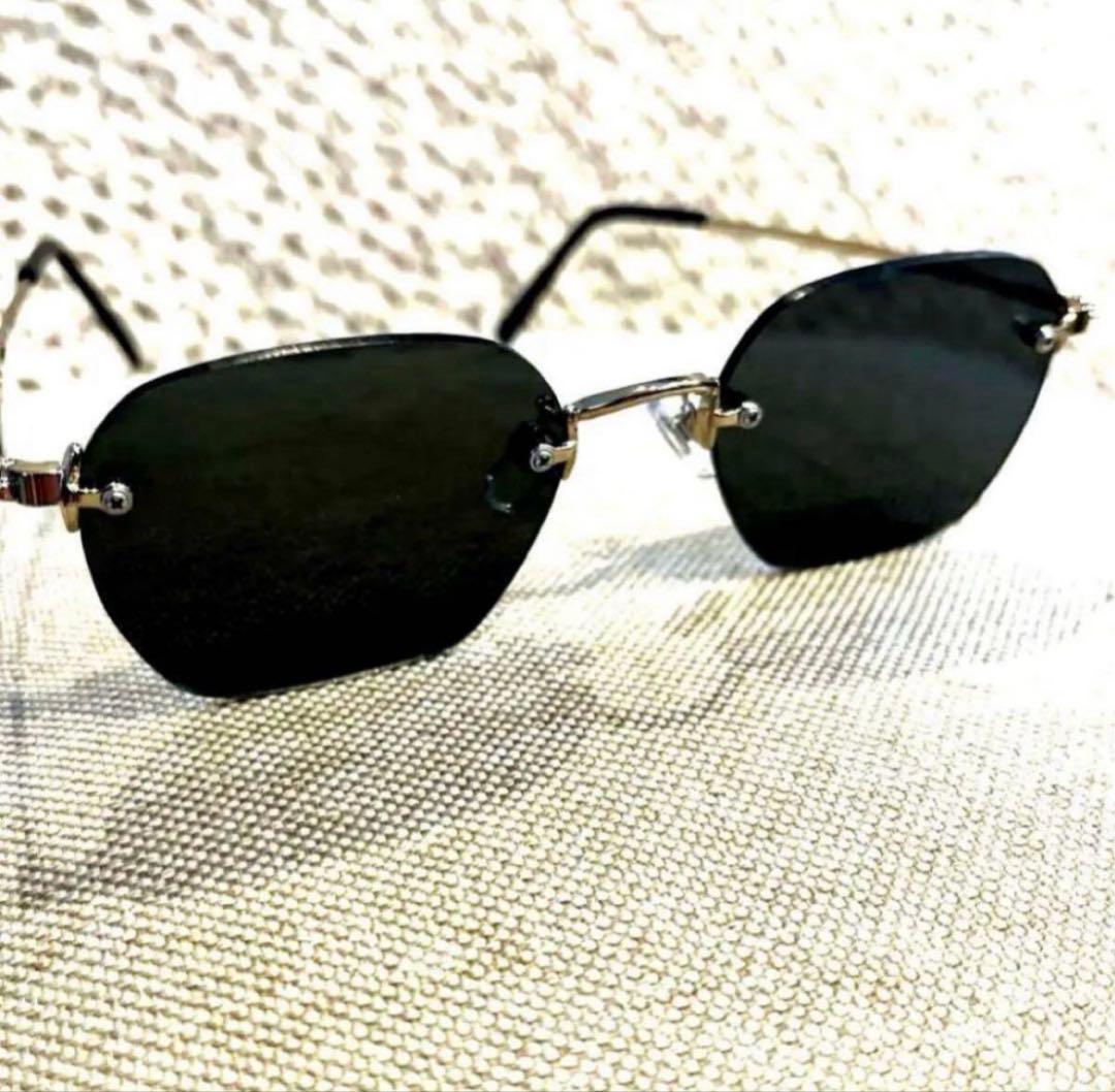 柴田恭平べっぴんの町サングラス - メルカリ