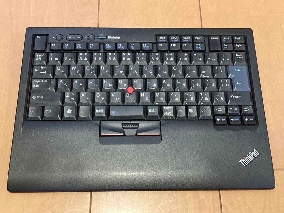 Lenovo ThinkPad USBトラックポイントキーボード SK-8855