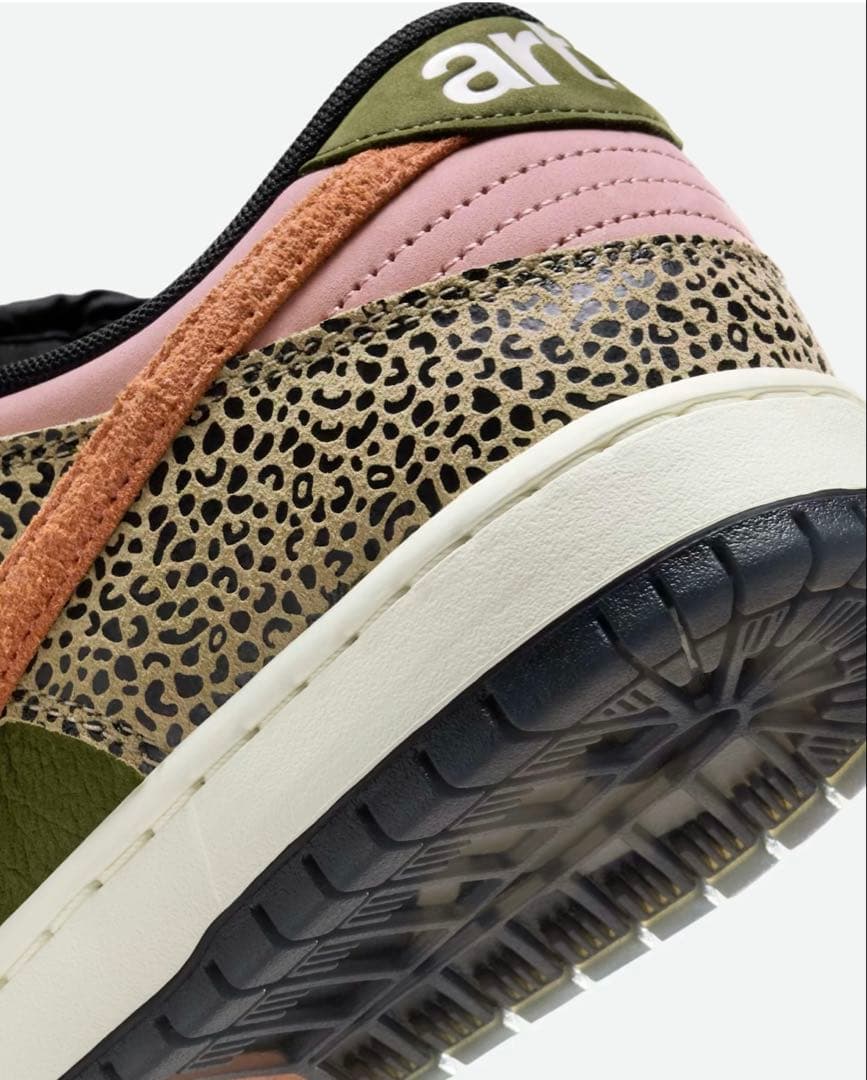 スケートボード NIKE SB Dunk Low Pro QS Arts-Rec US9.5