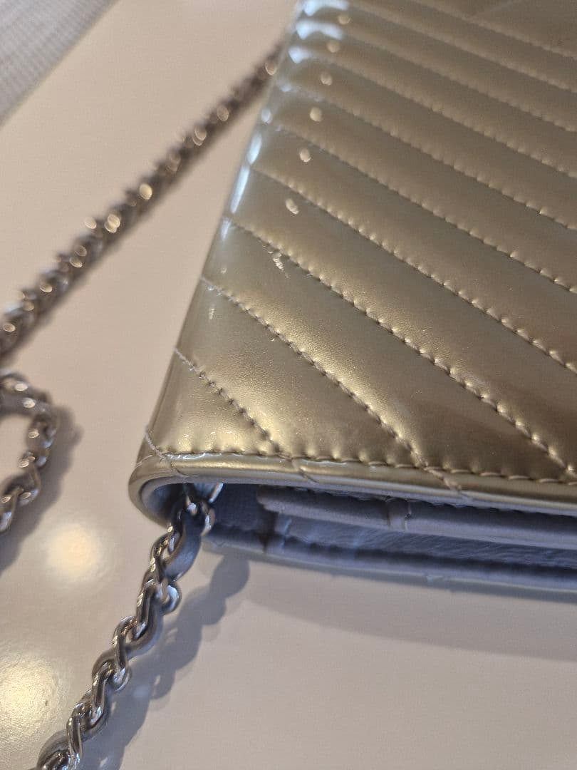 パリ本店限定モデル CHANEL キルティング お財布 ショルダーバッグ