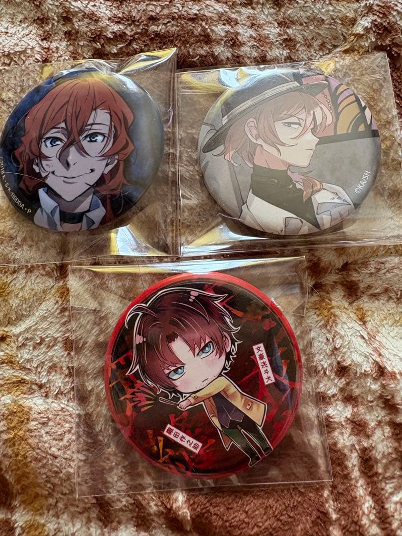 s*u様 文豪ストレイドッグス 中原中也 缶バッジ2点 オマケで織田作之助