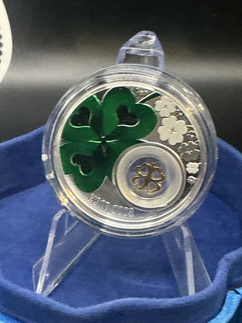 2024カメルーン 四葉のクローバー 金メッキ付きプルーフ銀貨　777枚限定