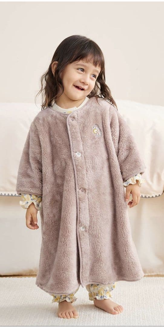 新品コンビミニ　ふわふわボアガウン兼用スリーパー　100〜110センチ　2セット