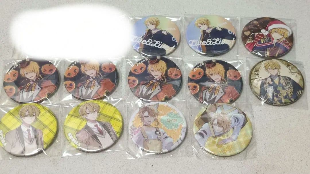 新品 小（M）】Ado よだか トラックジャケット 缶バッジ付