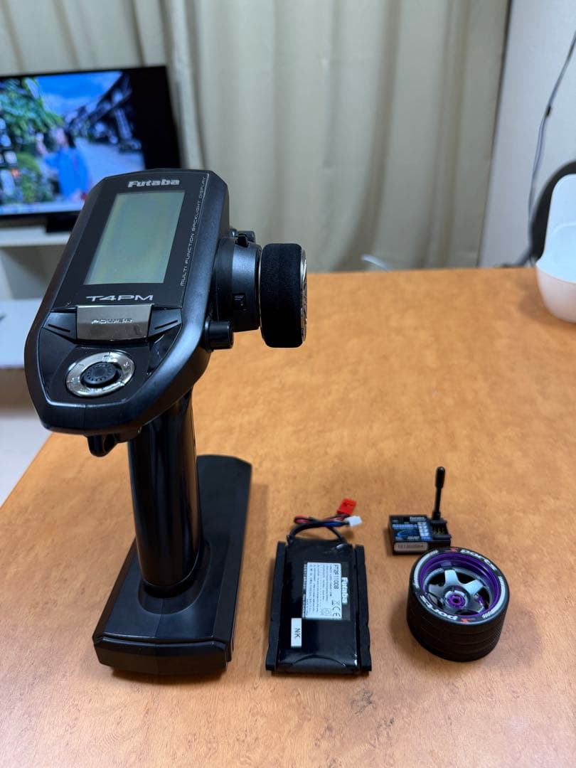 フタバ 4PM+ R334SBS-E 4ch S-BUS受信機セット