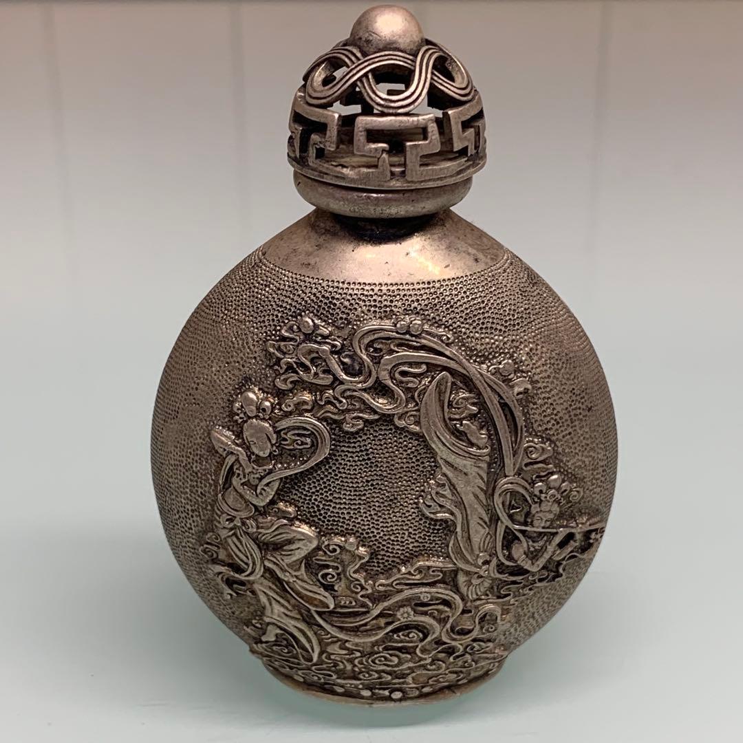 旧蔵 清国時代 宣統年製 二仙女図 鼻煙壺 金属工芸 凹凸彫