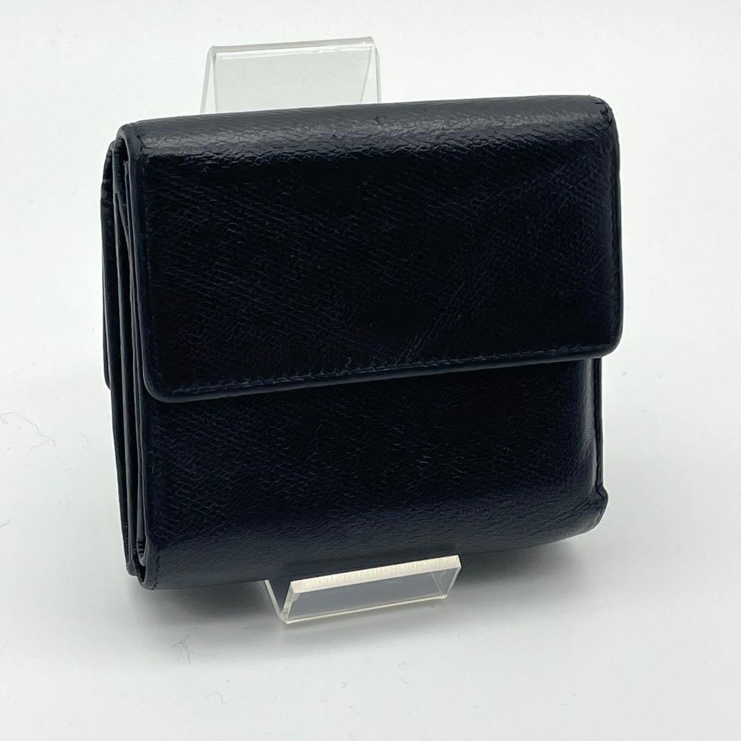 シャネル 三つ折り 折財布 Wホック ココボタン ゴールド金具 黒 レザー