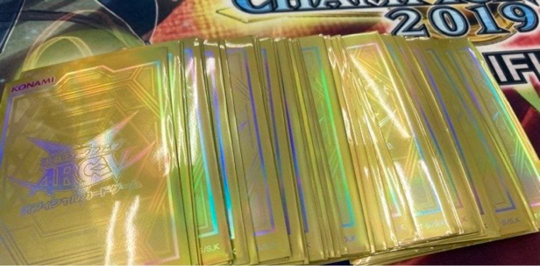 オベリスクゴールド　スリーブ　82枚 オベリスクゴールドスリーブ82枚