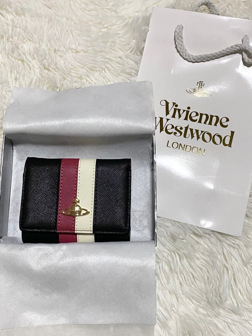 大人気⭐︎Vivienne Westwood 三つ折り財布 楽天市場】Vivienne Westwood ヴィヴィアンウエストウッド レディース