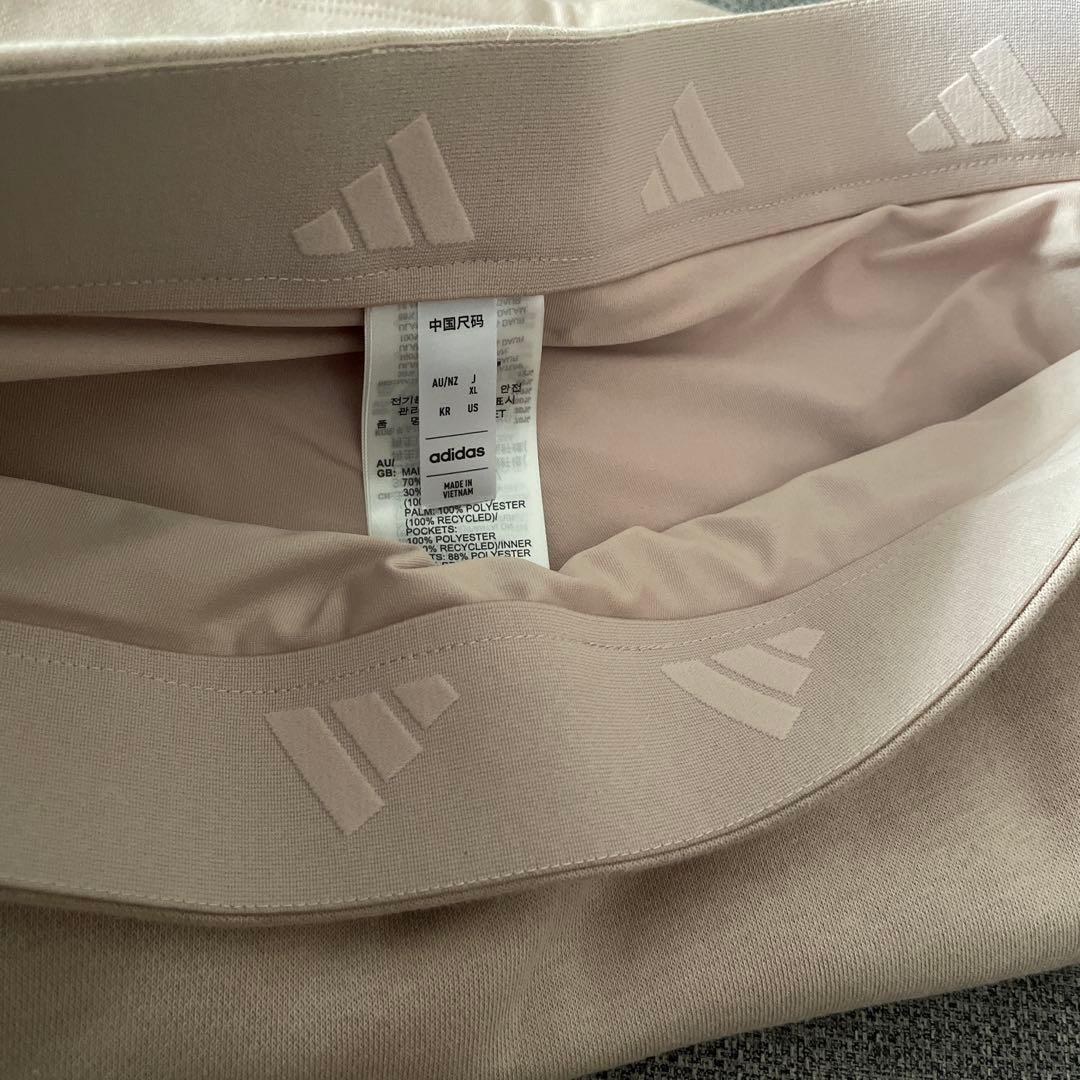 アディダスゴルフ　長袖トレーナー&スカート裏起毛セットアップ　スリーライン