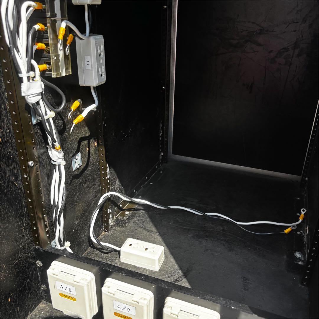 PULSE 18U ラックケース ①