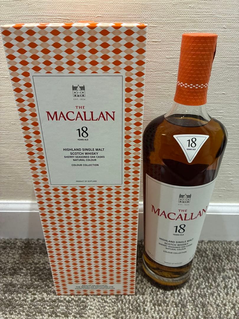 マッカラン 18年 カラーコレクション　シングルモルトウイスキー ザ・マッカランカラーコレクション18年 700ml