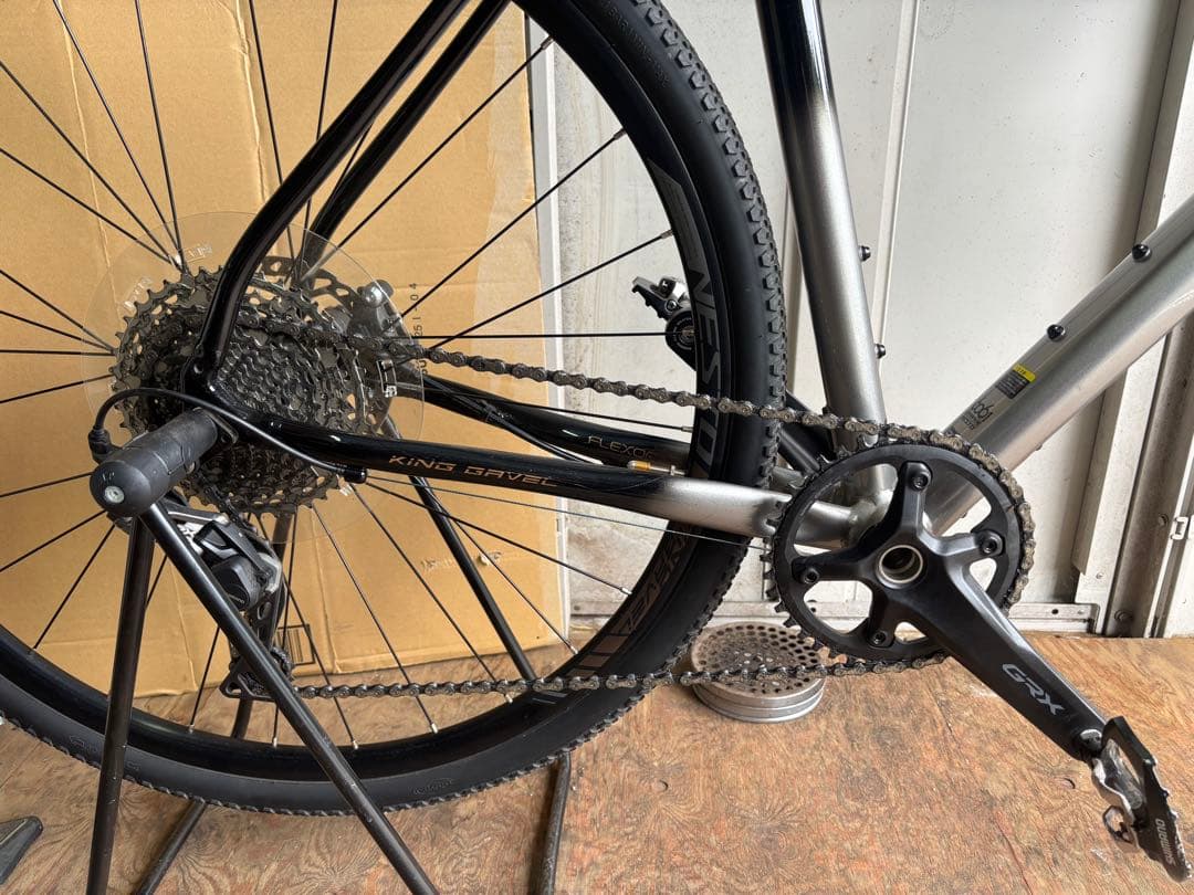 NESTO キングガベル　シマノ GRX 11S グラベルロード