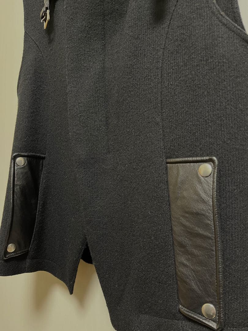 定価13万イヴ・サンローラン コレクション着ウールベスト ステファノ・ピラーティ