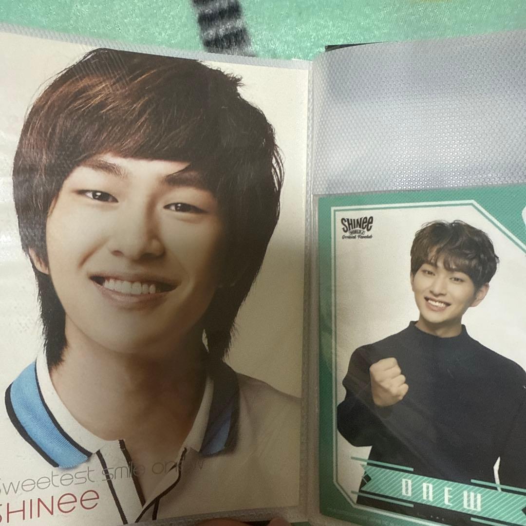 ブ*リ様 SHINEE ONEW グッズ セット