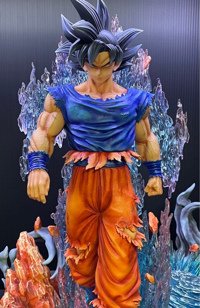 ドラゴンボール　孫悟空　身勝手の極意　フィギュア