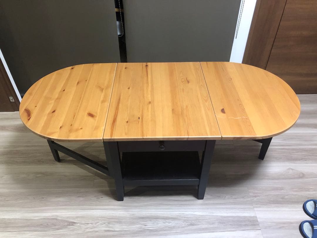 IKEAのコーヒーテーブル ARKELSTORP アルケルストルプ