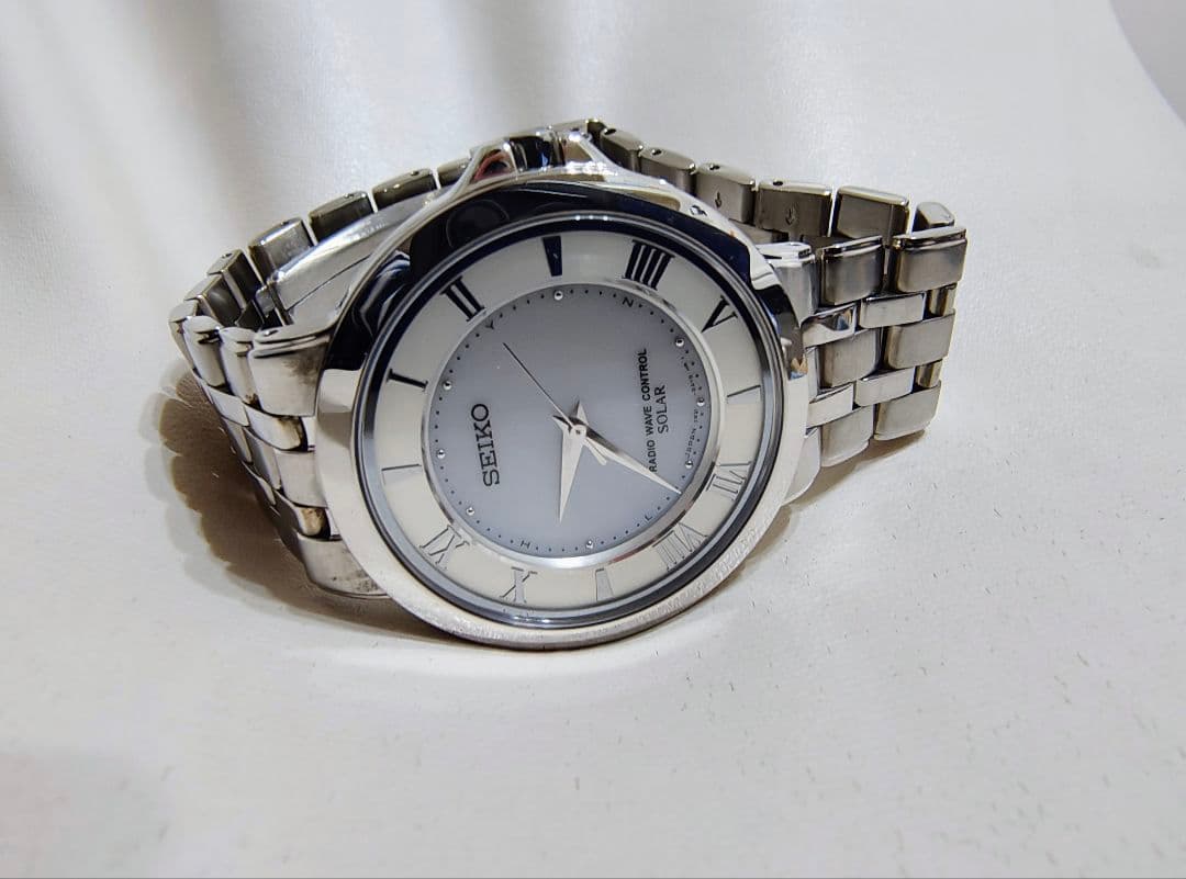 セイコードルチェ　電波ソーラー腕時計　3B21-0AM0　SADT001