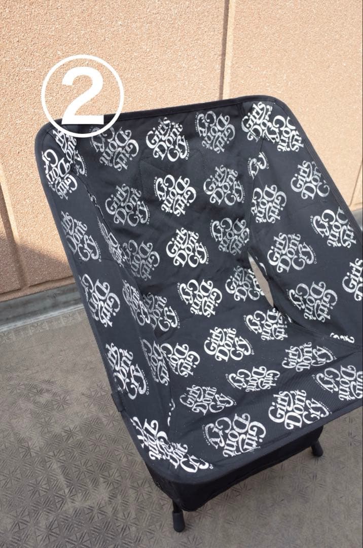 【希少2脚セット】Girls Don't Cry BY HELINOX