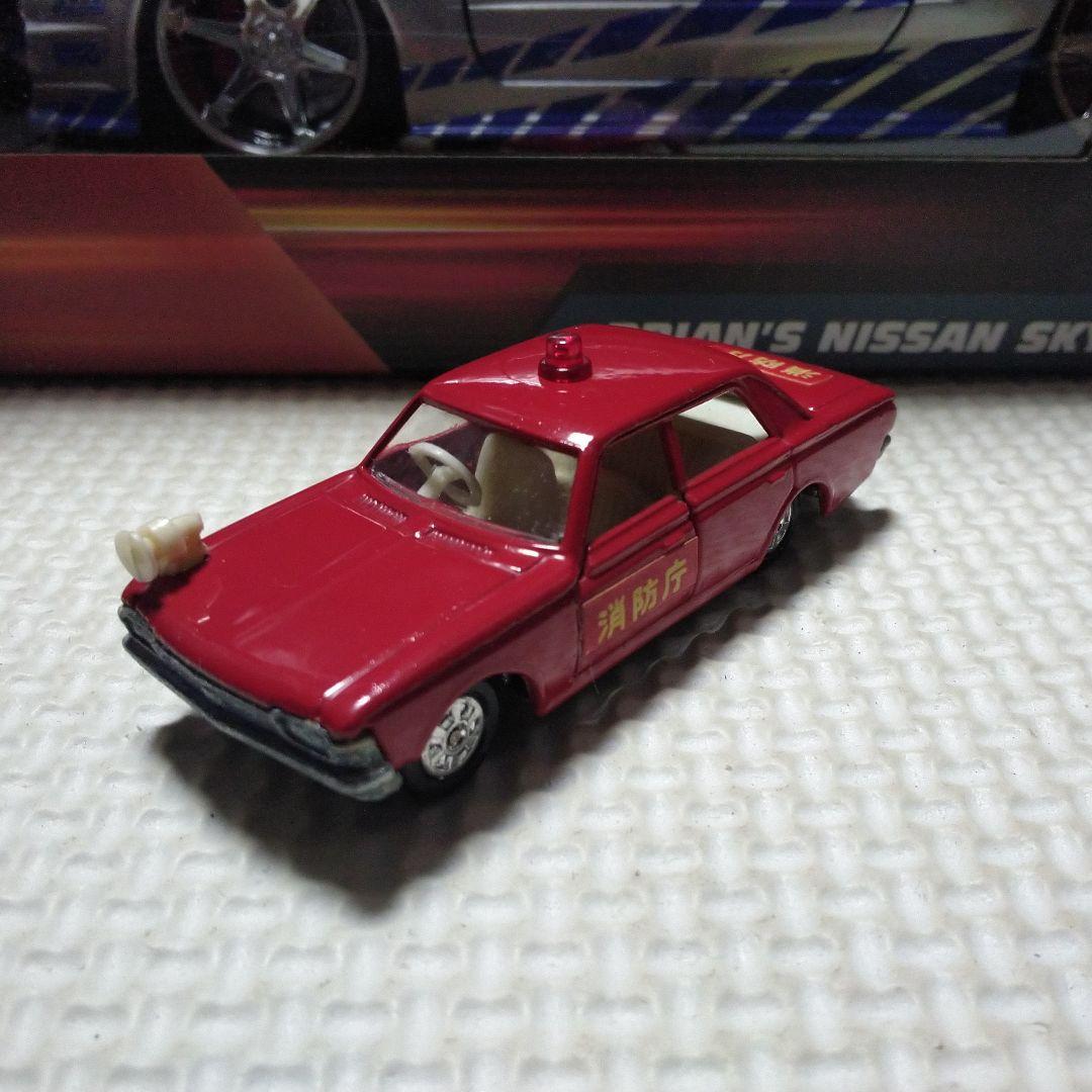 トミカ クラウン 消防庁