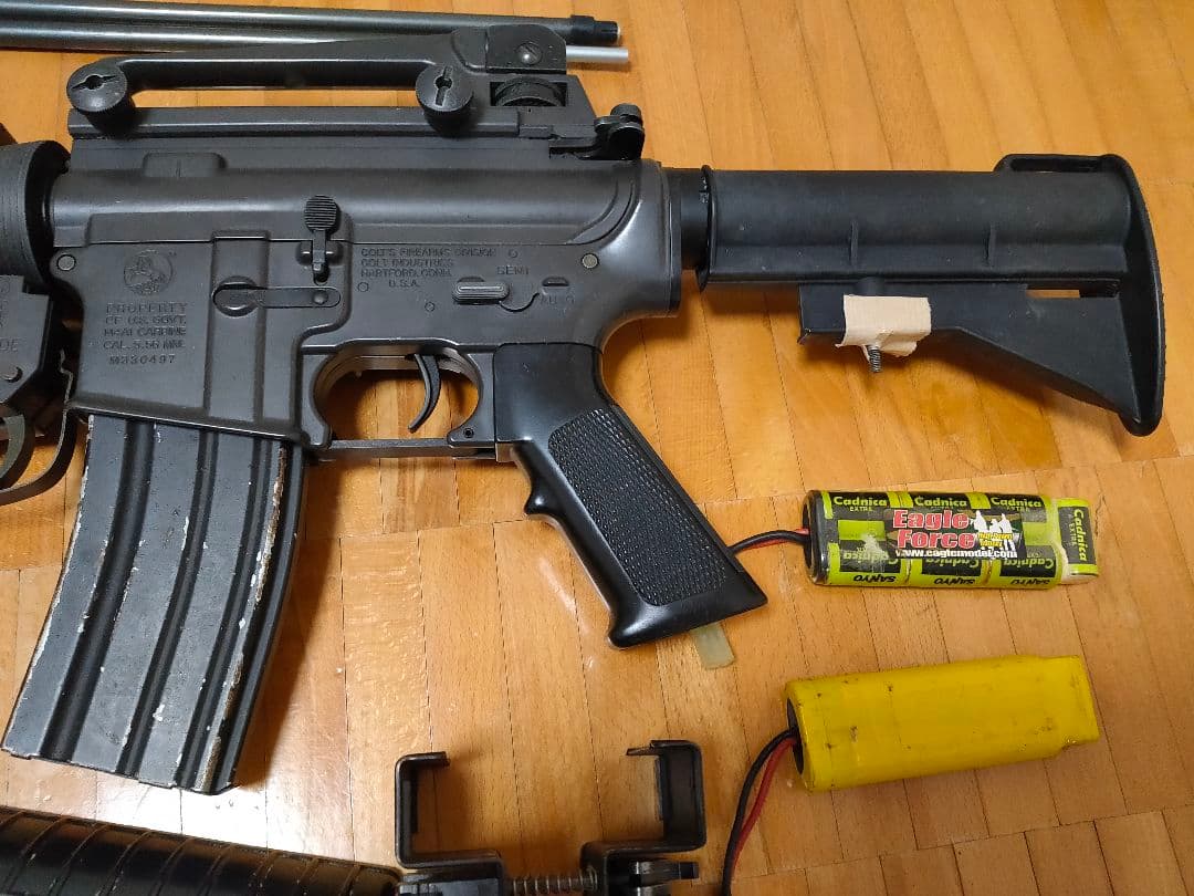 東京マルイ　電動ガン　M4カービン　サンプロ製？M203付き