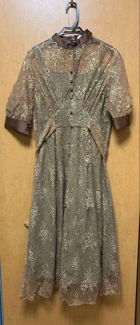 【LEJA】配色パイピングレーススパンコール刺繍パフスリーブフレアドレス