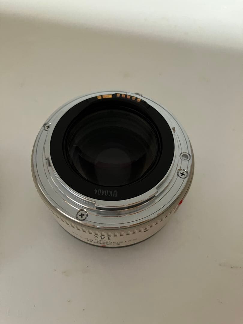 Canon Extender EF 1.4x、LP811ポーチ