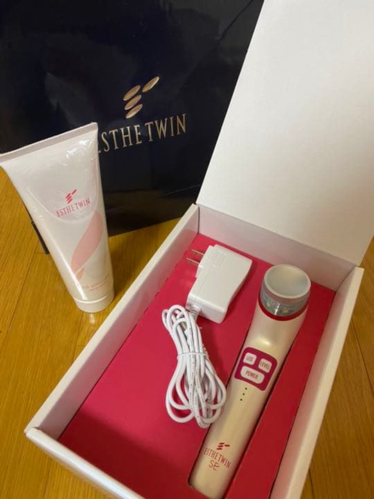 エステツインSE 美顔器 ボーナスストア+5％】エステツイン SE 美顔器 ESTHE TWIN 本体