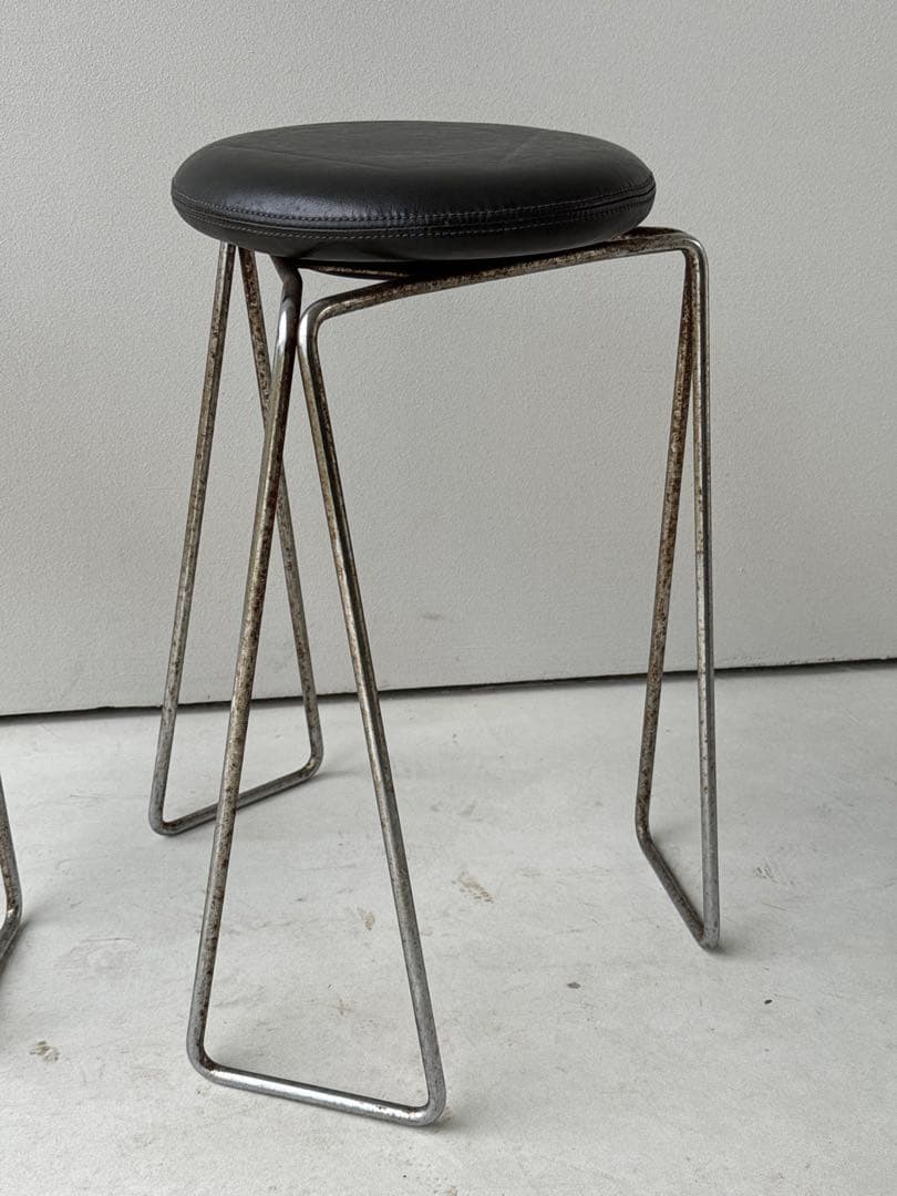 ２脚セット　天童木工　回転　スツール　椅子　ポストモダン　倉又史