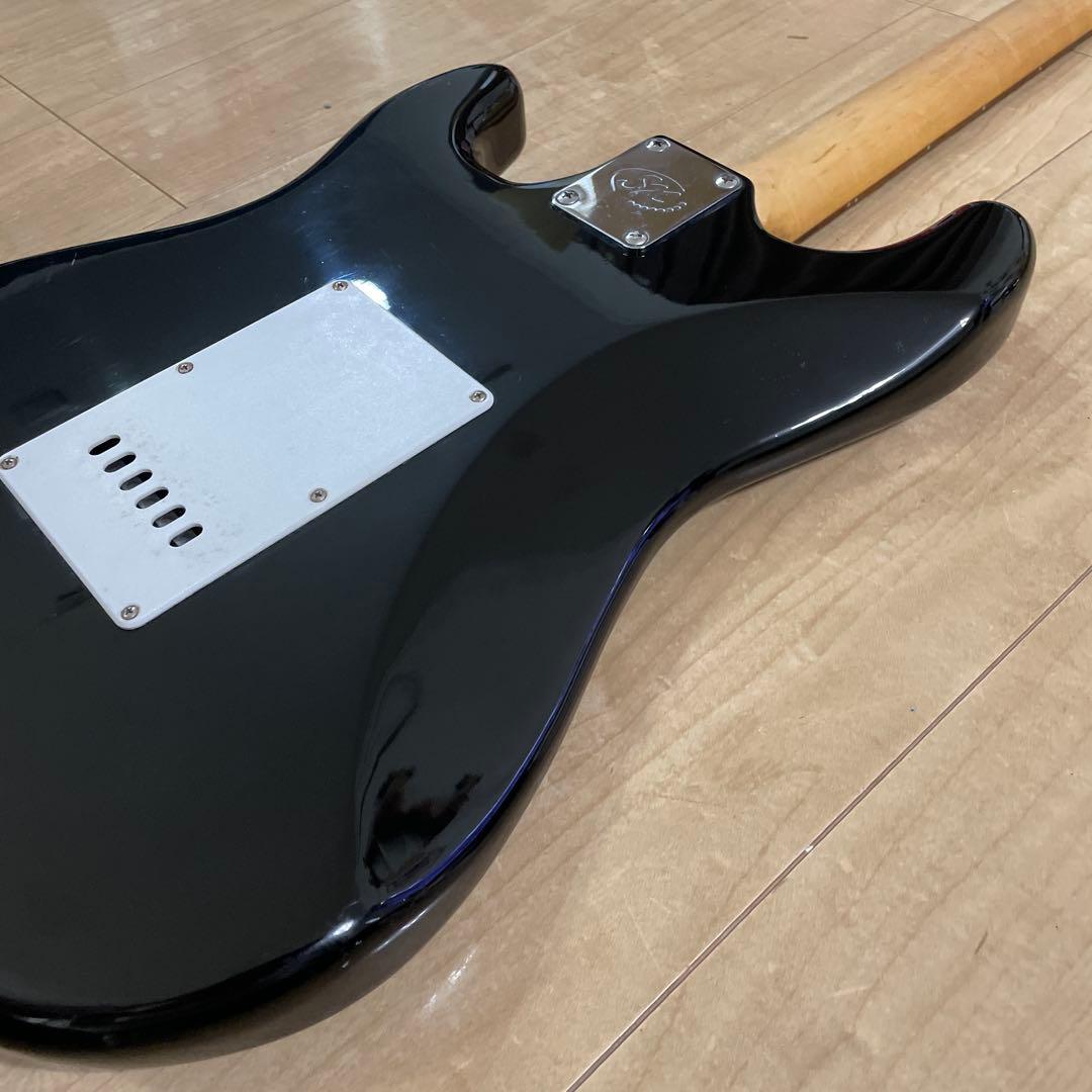 迅速な配送！安い！SX ストラトキャスタータイプ　弦高調整済み　です